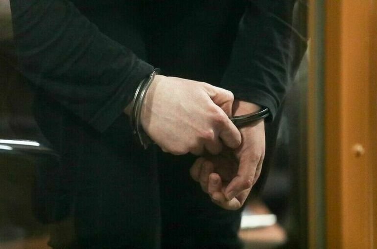 Подросток получил семь лет за попытку поджога здания военкомата