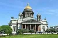 Санкт-Петербург и Алтай увеличили доходы за счет туристического налога