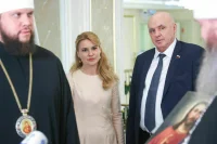 Сенатор: Восстановленные во Владимире иконы вернули в кафедральный собор Луганска