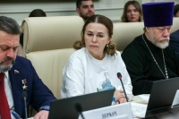 Сенатор Чефранова: Церковь, власть и общество должны вместе поддерживать бойцов СВО