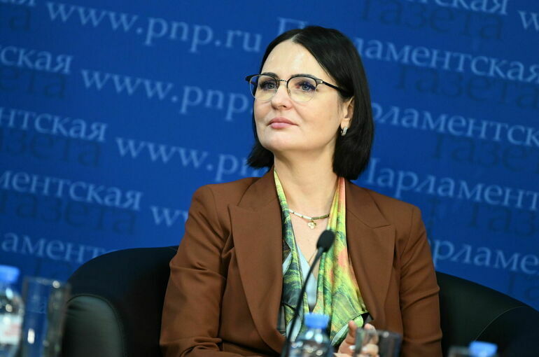 Депутат Буцкая поддержала идею о получении согласия супруга на аборт