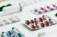 Врач объяснил, почему антибиотики исключили из стандарта лечения гриппа