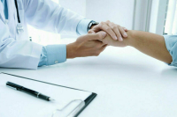 Кабмин утвердил сроки оказания медпомощи при подозрении на рак