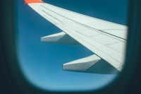 Авиапассажирам с детьми добавят прав