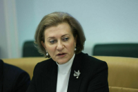 Надувные батуты для детей в парках развлечений предложили запретить 