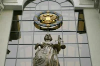 ВС запретил использовать при предвыборной агитации созданные ИИ изображения