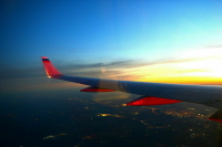 Перелеты по России между крупнейшими аэропортами за год подорожали на 15%