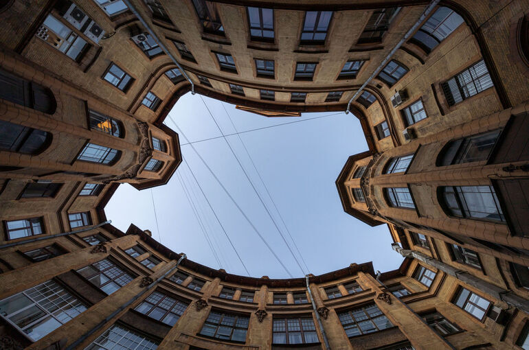 В Госдуму внесли проект о гарантиях покупателям жилья в домах после реконструкции