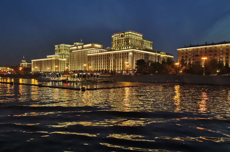 Над 13 регионами России за ночь сбили 108 беспилотников