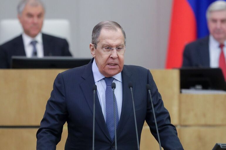 Лавров заявил, что Франция пытается свергнуть неугодные ей режимы в Африке