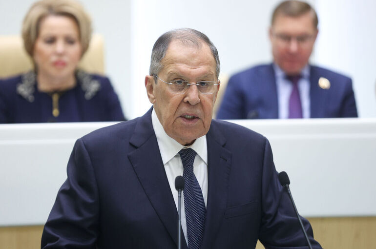 Лавров: Нет оснований полагать, что Индия отказалась от закупок российской нефти