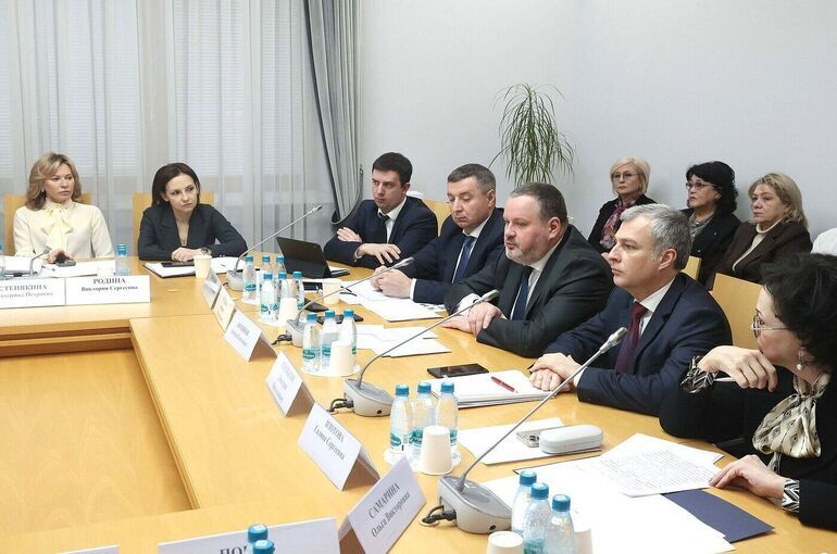 Котяков: Новая система оплаты труда должна устранить перекосы