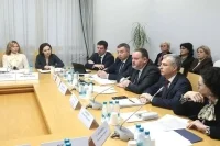 Котяков: Новая система оплаты труда должна устранить перекосы