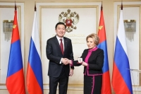 Матвиенко вручили высшую госнаграду Монголии — орден «Полярная звезда»