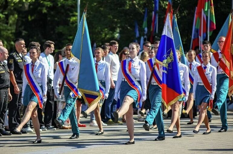 Детей хотят научить трудолюбию во время летнего отдыха