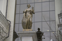 Московский суд приговорил Чичваркина* к девяти годам колонии