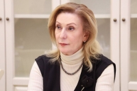 Святенко заявила, что реорганизация роддомов в Петербурге необходима