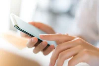 Эксперт считает блокировки каналов и групп в Telegram первым шагом к диалогу с РКН