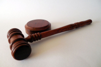 Родителей погибших военных предложили защитить от «черных вдов»