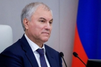 Володин: Жители сел должны иметь возможность оформлять документы по месту жительства