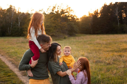 Многодетных семей с невысоким доходом не лишат единого пособия