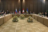 РИА Новости: Начались переговоры России, США и Украины в Женеве
