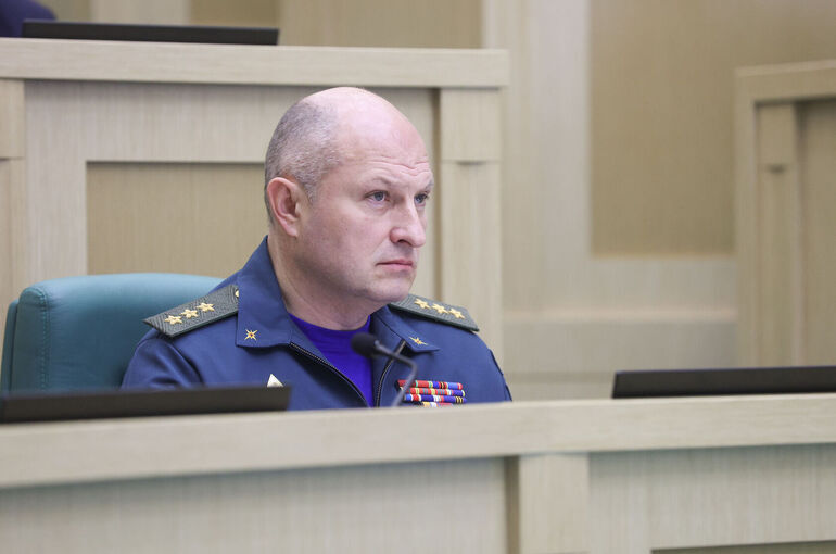 В МЧС предложили быстрее оказывать поддержку россиянам во время паводков