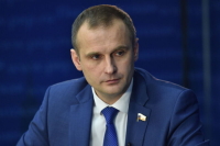 Депутат Леонов: Насилие против медика нужно приравнять к нападению на полицейского