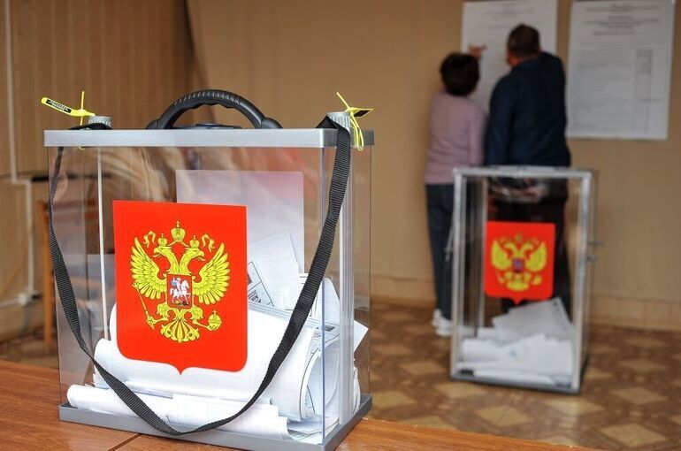 От бумажных бюллетеней в России не откажутся