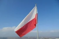 Польша отменила привилегии для украинских беженцев