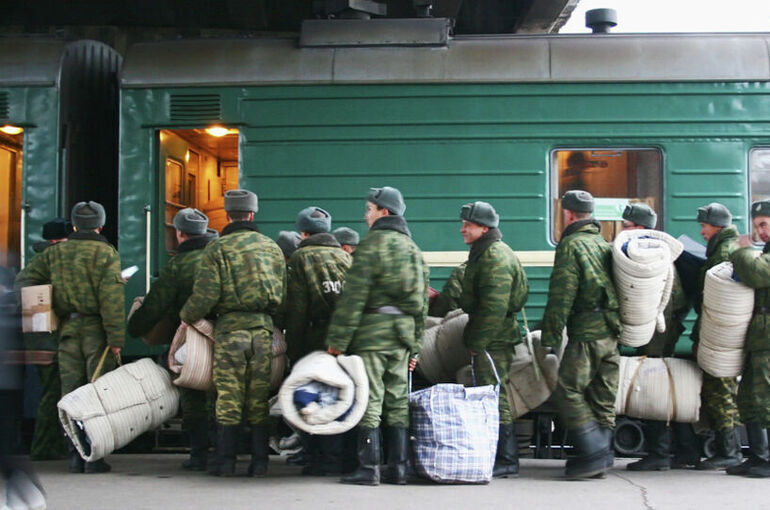 Школа жизни: как служили депутаты Госдумы