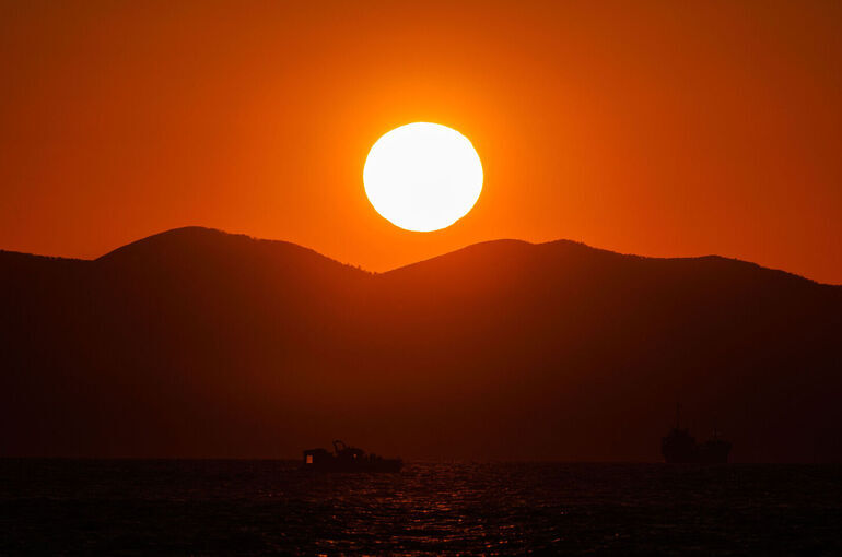 Ученые сообщили, что на Солнце пропали все пятна