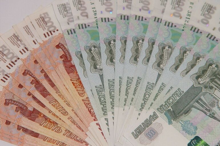 Работники смогут получать до 1 млн рублей при рождении ребенка