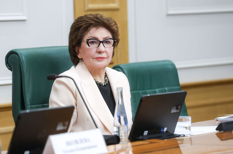 Сенатор Карелова призвала сформулировать принципы внедрения биотехнологий