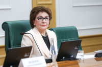 Сенатор Карелова призвала сформулировать принципы внедрения биотехнологий