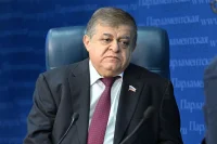 Сенатор рассказал о последствиях возможной передачи Украине ядерного оружия