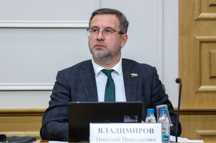 Сенатор считает, что биометрия не должна быть единственным способом доступа в жилые дома