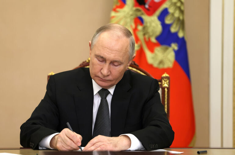 Путин создал комиссию при президенте по развитию искусственного интеллекта