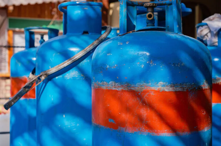 Газовый баллон взорвался в квартире в Москве
