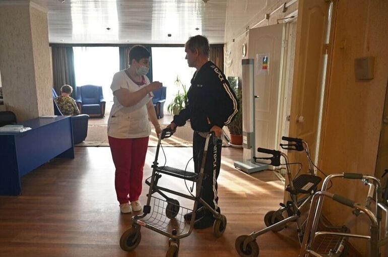 В Красноярском крае для помощи пожилым людям предложили использовать государственно-частное партнерство