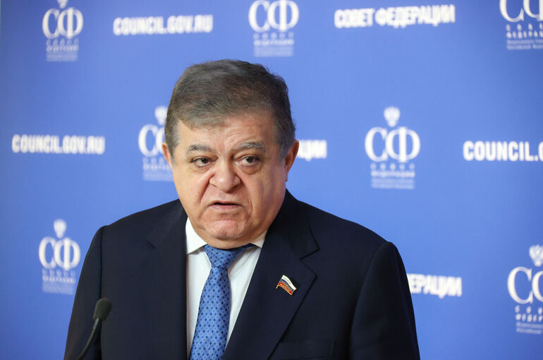 Сенатор заявил о риске конфликта с непредсказуемыми последствиями в Иране