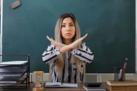 За оскорбление врачей и учителей предложили сажать на 15 суток