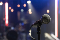 Эфиры, хит-парады и главные сцены: конкурс «Я горжусь» объявил прием заявок