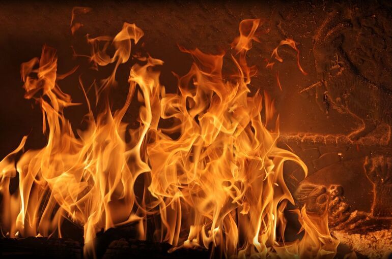 В посольстве США в Саудовской Аравии начался пожар из-за атаки БПЛА