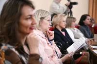 Роль женщины в современном мире обсудили на Всероссийском симпозиуме