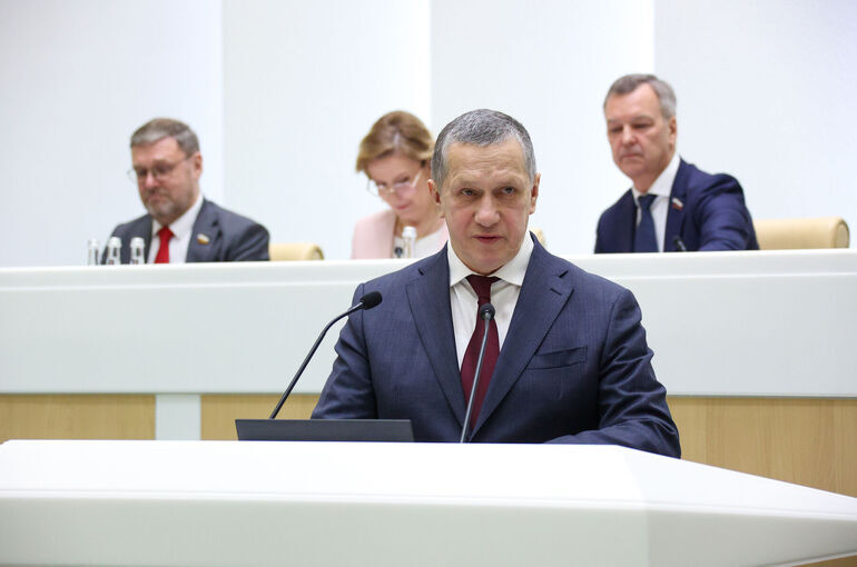 Трутнев: Для развития Дальнего Востока принято 90 федеральных законов