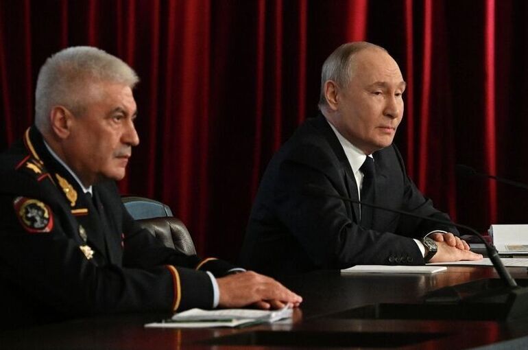 Колокольцев предложил обязать поднадзорных преступников трудоустраиваться