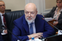 Депутат: В Госдуме вернутся к рассмотрению законопроекта о запрете клеток в судах