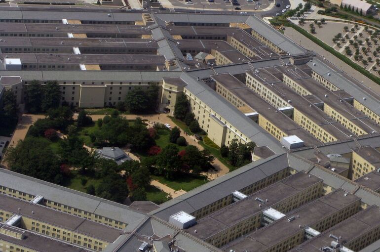 Политолог: Пентагон не планировал, что военные действия выйдут за границы Ирана