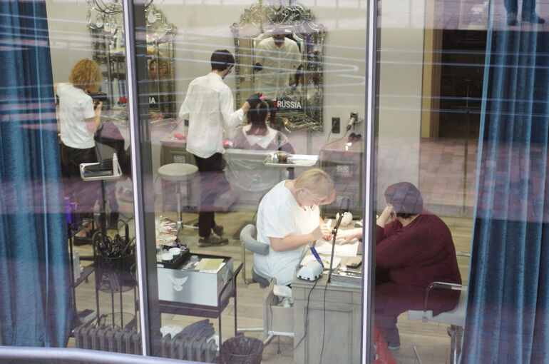 Роспотребнадзор рассказал, как выбрать безопасный салон красоты